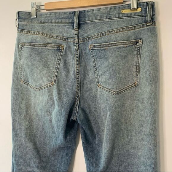 PILCRO & LETTERPRESS Mid-rise Slime Boyfriend Jeans with Red Tassel Hem - Picture 7 of 9